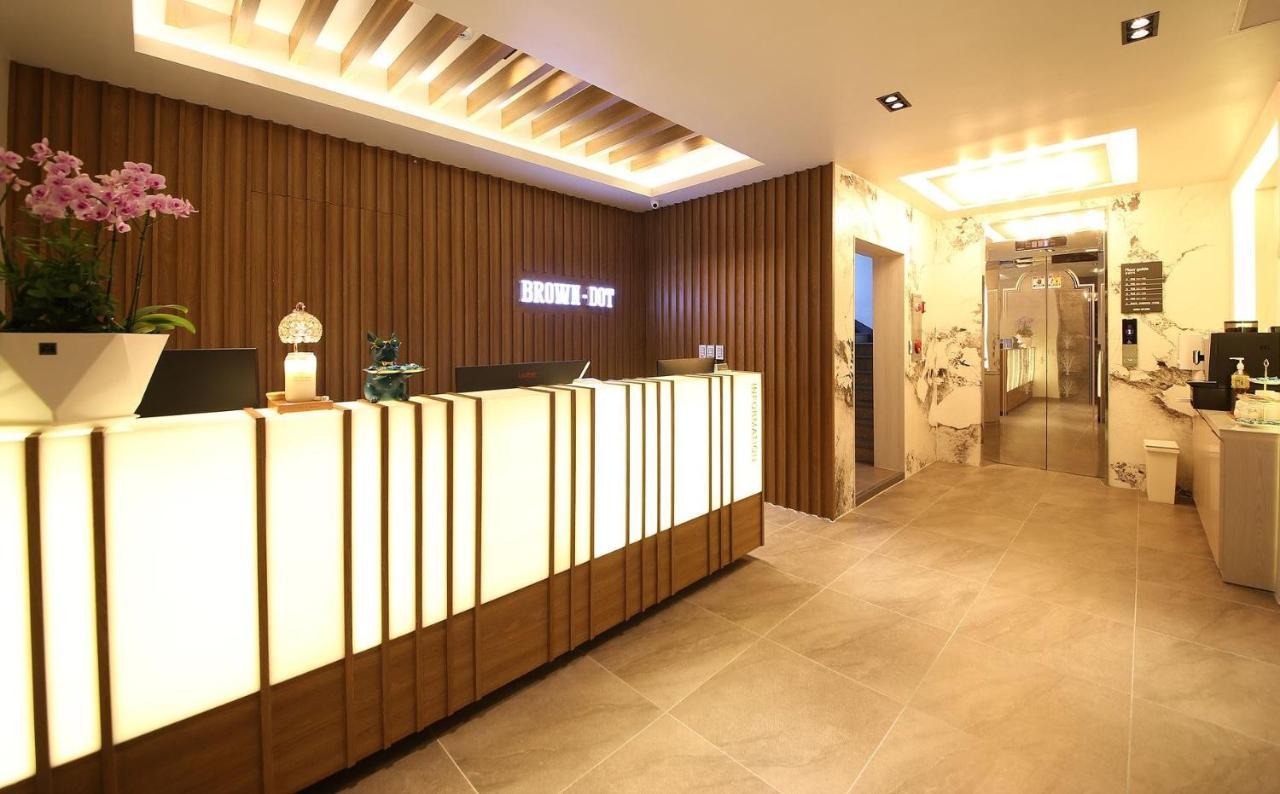 Brown Dot Hotel Sinan Gwangju Metropolitan City Екстер'єр фото