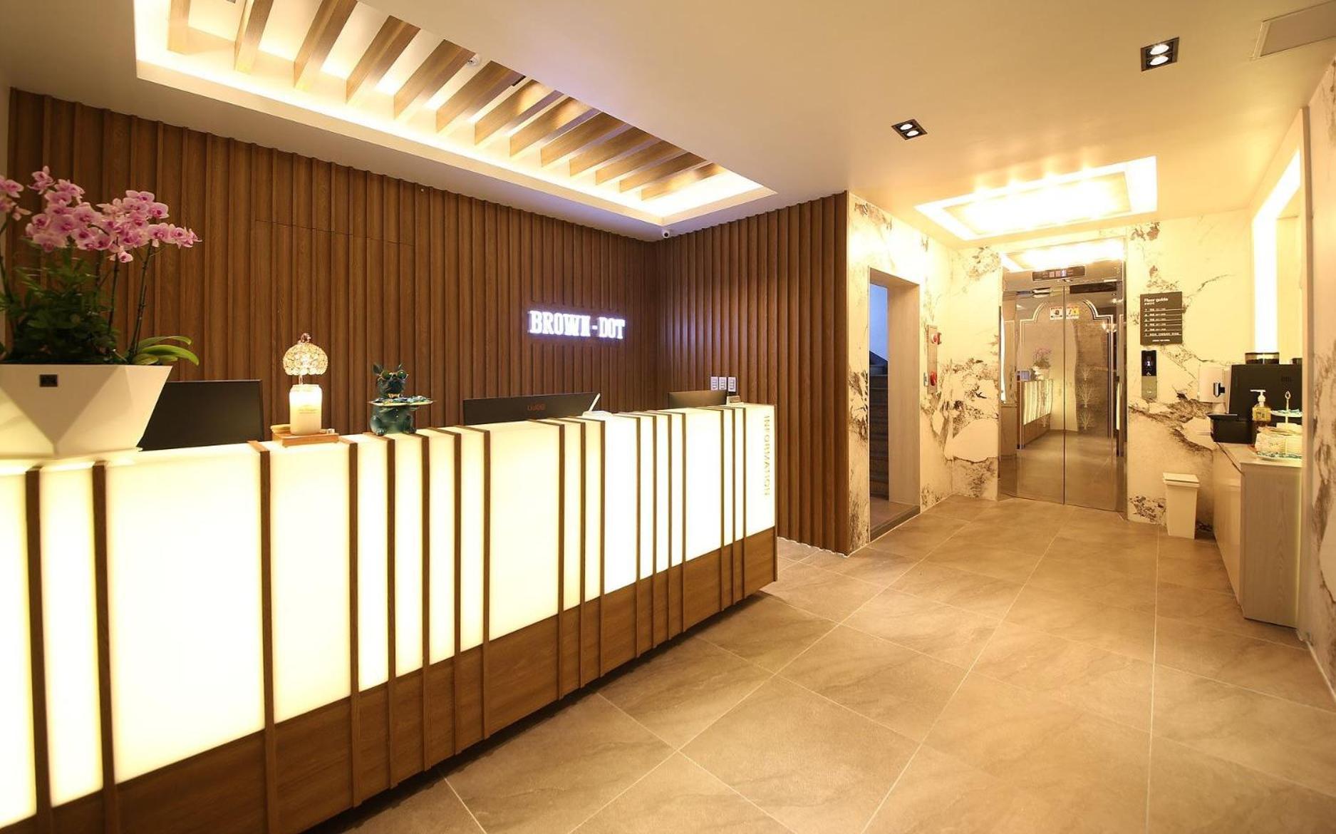 Brown Dot Hotel Sinan Gwangju Metropolitan City Екстер'єр фото